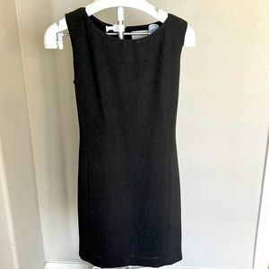 Petite Sophisticate Gray Casual Dress Size 10